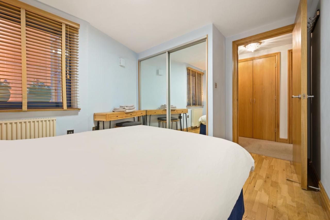 Apartamento Lovely 2 Double Bedroom Flat With Patio Manchester